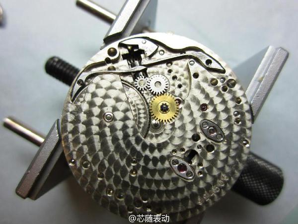 浪琴官网客服电话（浪琴手表机芯生锈的解决方法）