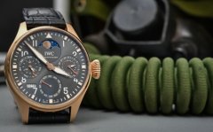 万国手表售后服务电话（了解万国手表不走的原因）