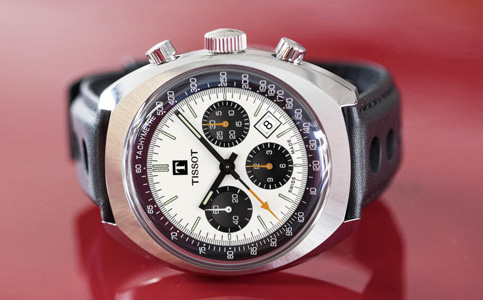 天梭手表维修点服务热线(天梭手表的表蒙开始起雾)