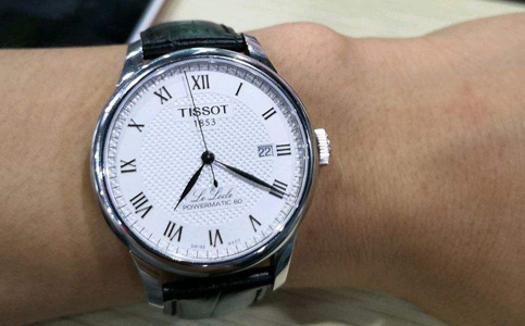 天梭官方维修点地址（天梭手表保养的方法）